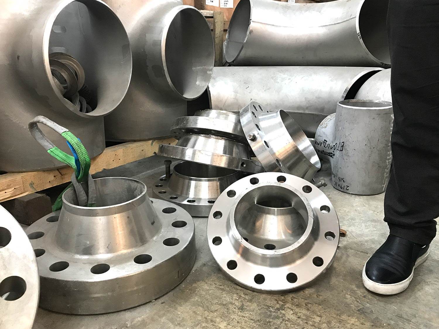 Paslanmaz bağlantı elemanları, çelik, çekme, Boru, fittings, Tee, Duplex, redüksiyon, profil ve kesim işleri 